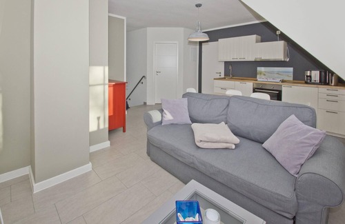 Putbus Appartement | Quiet location, beautiful landscape, close to the Baltic Sea - Ferienwohnung Liesi
