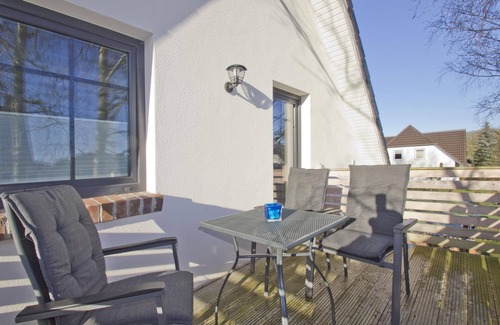 Putbus Appartement | Quiet location, beautiful landscape, close to the Baltic Sea - Ferienwohnung Liesi
