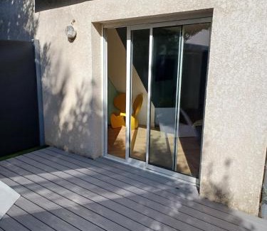 Juncasse - Argoulets Appartement | Quiet loft 7 min to Roseraie metro station