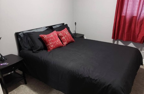 Mayerthorpe Appartement | Quiet new 3 bdrm house near Whitecourt No pets.