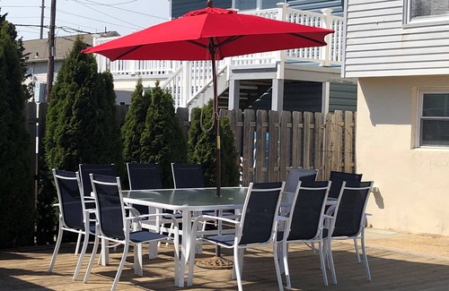 Seaside Heights Appartement | Quiet North End - Studio Unit, Super Private + Off Street Parking!
