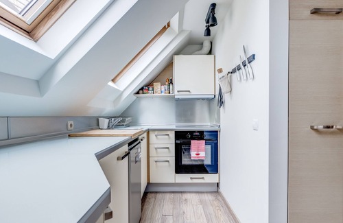 Sofia Appartement | Quiet Park Loft Next to Eagles Bridge