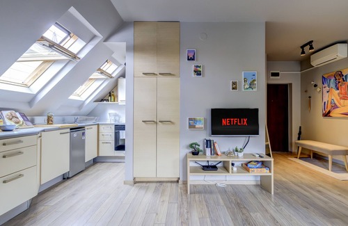 Sofia Appartement | Quiet Park Loft Next to Eagles Bridge