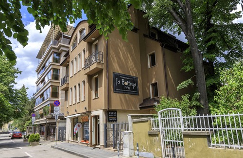 Sofia Appartement | Quiet Park Loft Next to Eagles Bridge