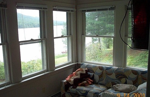 Wapwallopen Cottage | Tranquille paisible retraite lac Lily
