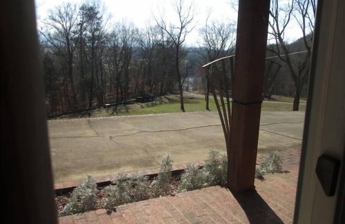 Chuckey Maison | Quiet Private Retreat***FOOTHILLS of the SMOKIES**