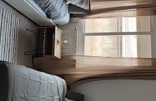 Cornella de Llobregat Appartement | Quiet & Residential Private flat Direct access BCN ideal for families & workers