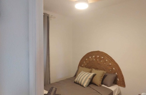 Cornella de Llobregat Appartement | Quiet & Residential Private flat Direct access BCN ideal for families & workers