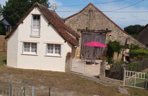Vicq-sur-Gartempe Maison | Quiet, restful country house near Angles sur l'Anglin.