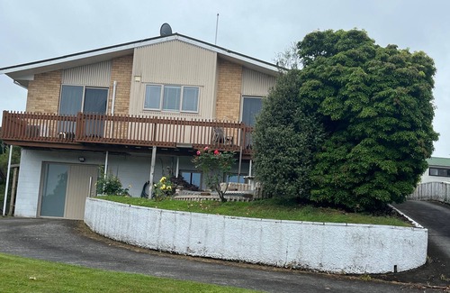 Tokoroa Maison | Quiet restful place to base yourself for exploring South Waikato and Rotorua.