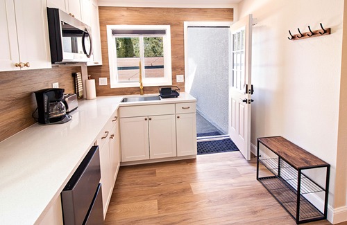 Canyon Gate Appartement | Quiet Retreat - Excellent for Couples or Traveling Profesionals
