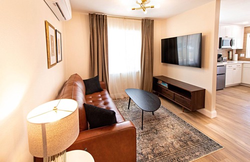 Canyon Gate Appartement | Quiet Retreat - Excellent for Couples or Traveling Profesionals
