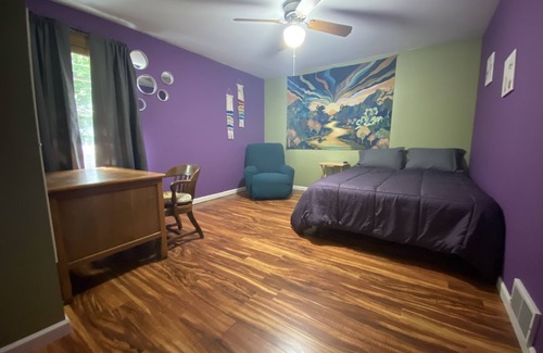 Caneadea Cabine | Quiet retreat in the woods, separate dwellings, perfect for gatherings!