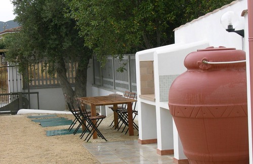 Sant'Anna Arresi Maison | Maison jumelée calme à quelques minutes des dunes de Porto Pino