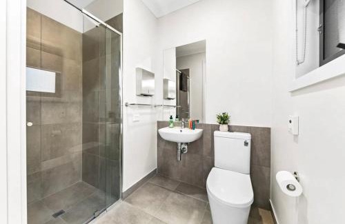 Mambourin Maison | Quiet & Spacious Holiday Home in Werribee