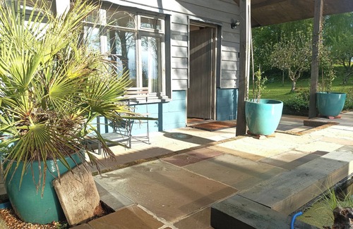 Norwich Maison | Quiet spacious open plan studio bungalow in the heart of Norfolk countryside.