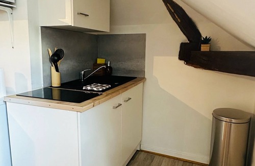 Old Town Appartement | Studio 12 au calme avec Wifi et Parking à Troyes