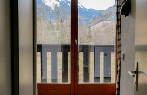 Abondance Appartement | Studio cabine calme avec balcon, parking, animaux acceptés, proche Richebourg
