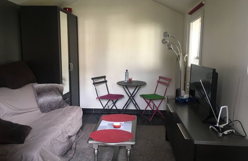 Champigny-sur-Marne Maison | Maison studio au calme avec Jardin