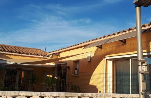 Marseillan Appartement | studio calme à Marseillan pour 1 couple 2 enfants ou 2 couples de motard