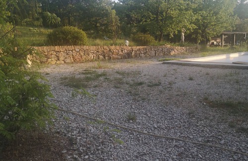 Trets Maison | Studio calme dans la campagne