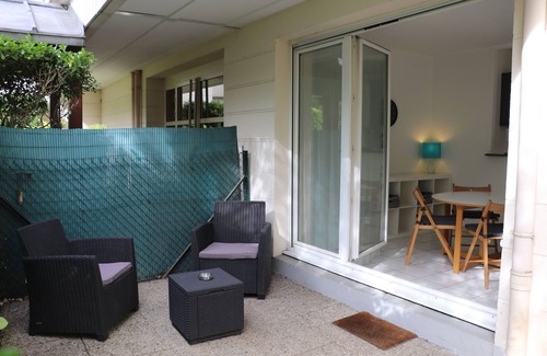 Le Port sous la Lune Appartement | Studio calme bord de marne, parking couvert, fibre