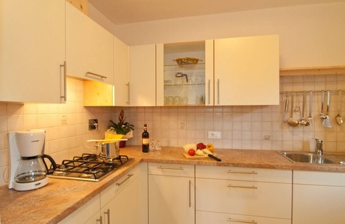 Ortisei Appartement | Quiet, sunny farm in Val Gardena with an impressive landscape