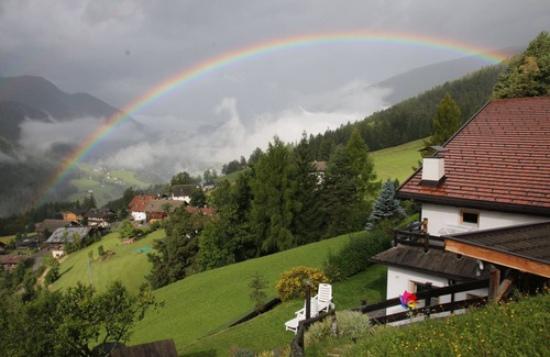Ortisei Appartement | Quiet, sunny farm in Val Gardena with an impressive landscape