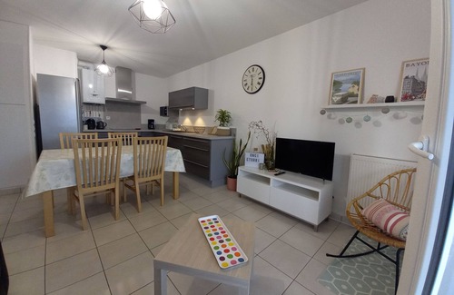 Saint-Pee-sur-Nivelle Appartement | T2 calme avec belle terrasse à St Pée sur Nivelle