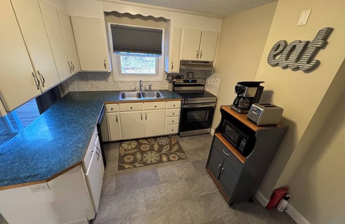 Hudson Maison | Quiet updated townhome in Hudson