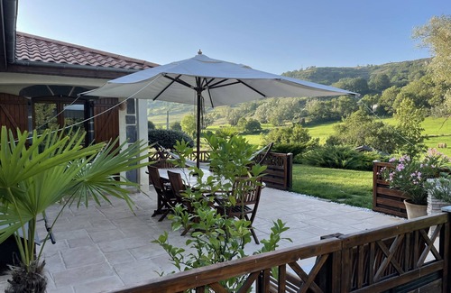 Saint-Diery Villa | Quiet villa in a small country hamlet.