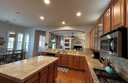 Litchfield Park Maison | quiet , walkable neighborhood near Wigwam resort