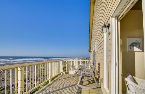 Gold Beach Maison | Quiet Waterfront Escape with Hot Tub and Beach Access!