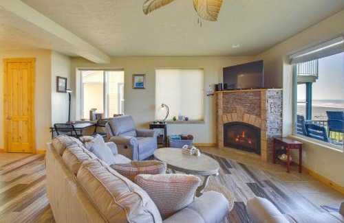 Gold Beach Maison | Quiet Waterfront Escape with Hot Tub and Beach Access!