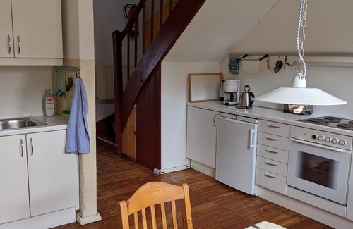 Herzfelde Appartement | Quietly located holiday home with a natural garden, 500m from the lake and the forest