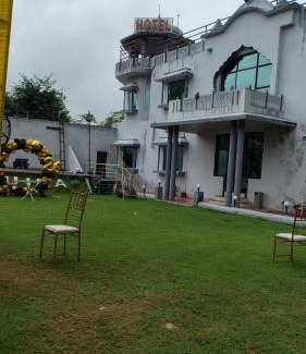 Alwar Hôtel | Quila Camps and Resort, Burja