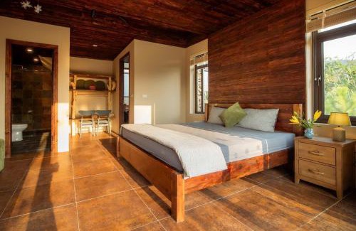 Soc Son Villa | Quin House