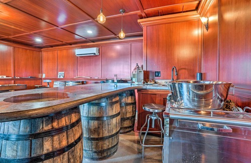 Quincy Maison | Quincy Home on Lavender Farm w/ River Views!