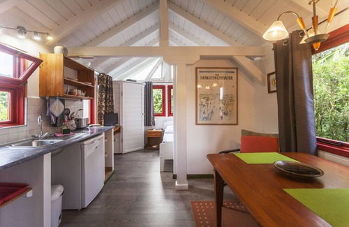 Ginetes Cabine | Quinta das Abelhas - Casa de Favo
