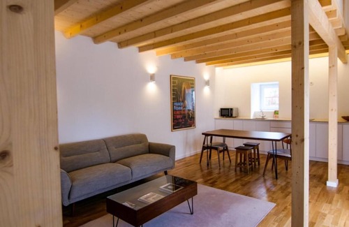 Almocageme Appartement | Quinta Pedra Firme - Heart of Sintra - 5 min. from the beach and Sintra Historical Center
