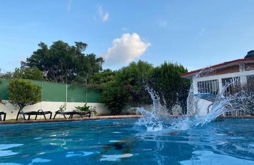 Ayala Maison | Quinta Rinos