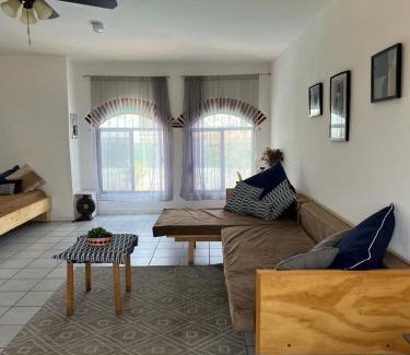 Ayala Maison | Quinta Rinos