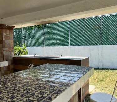 Ayala Maison | Quinta Rinos