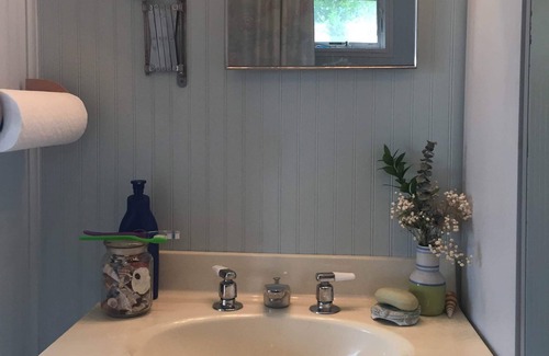 Wading River Appartement | Quirky Beach Studio!