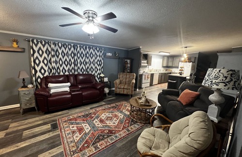 Duncanville Maison | Quite place yet close enough to the U of A & all the attractions in Tuscaloosa