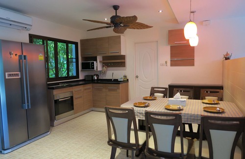 Thep Kasattri Villa | Villa assez isolée