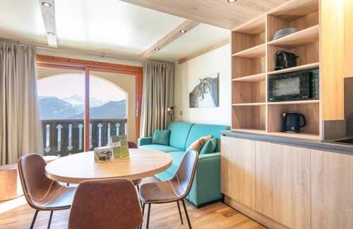 Doucy-Combelouviere Appartement | Résidence Beauregard 2P5S