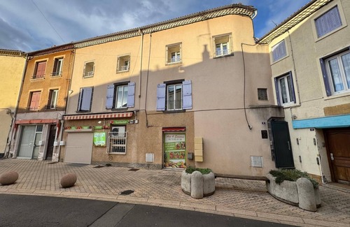 Pont-du-Chateau Appartement | Résidence de la Place