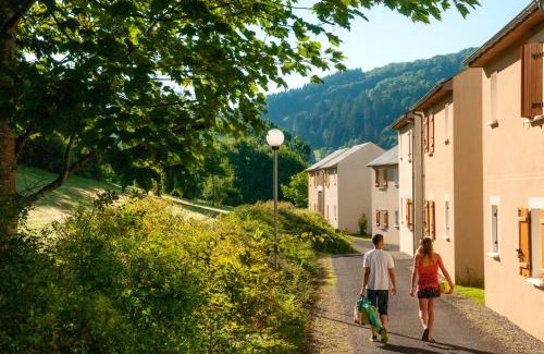 Saint-Geniez-d'Olt Appartement | Résidence Le Village Goélia