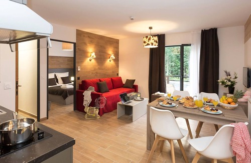 Les Tines Appartement | Appartement Isatis by Interhome